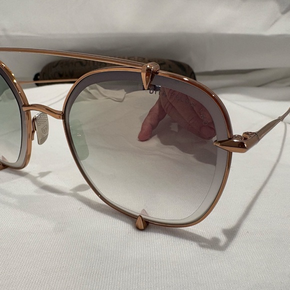 NEW! DITA TALON-TWO 23009-B-RGD ROSE GOLD W/ GREY GRADIENT GOLD FLASH LENS - Picture 2 of 8